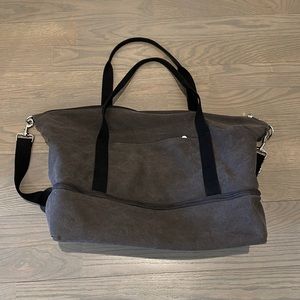 Lo & Sons Dark Gray Weekender
